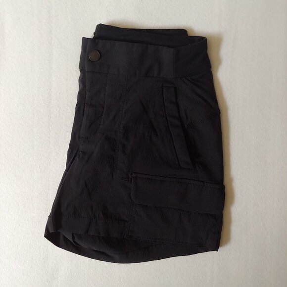 ATHLETA Black Cargo Trekkie Women Shorts Size 2 - Picture 6 of 11